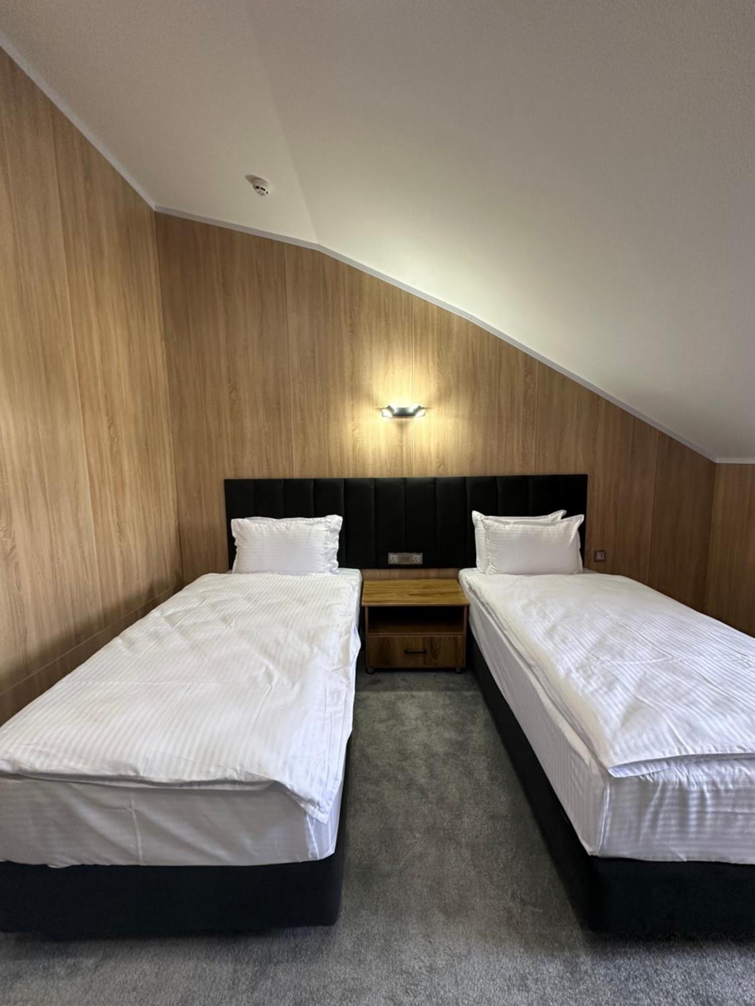 Wellfort Hotel サマルカンド エクステリア 写真