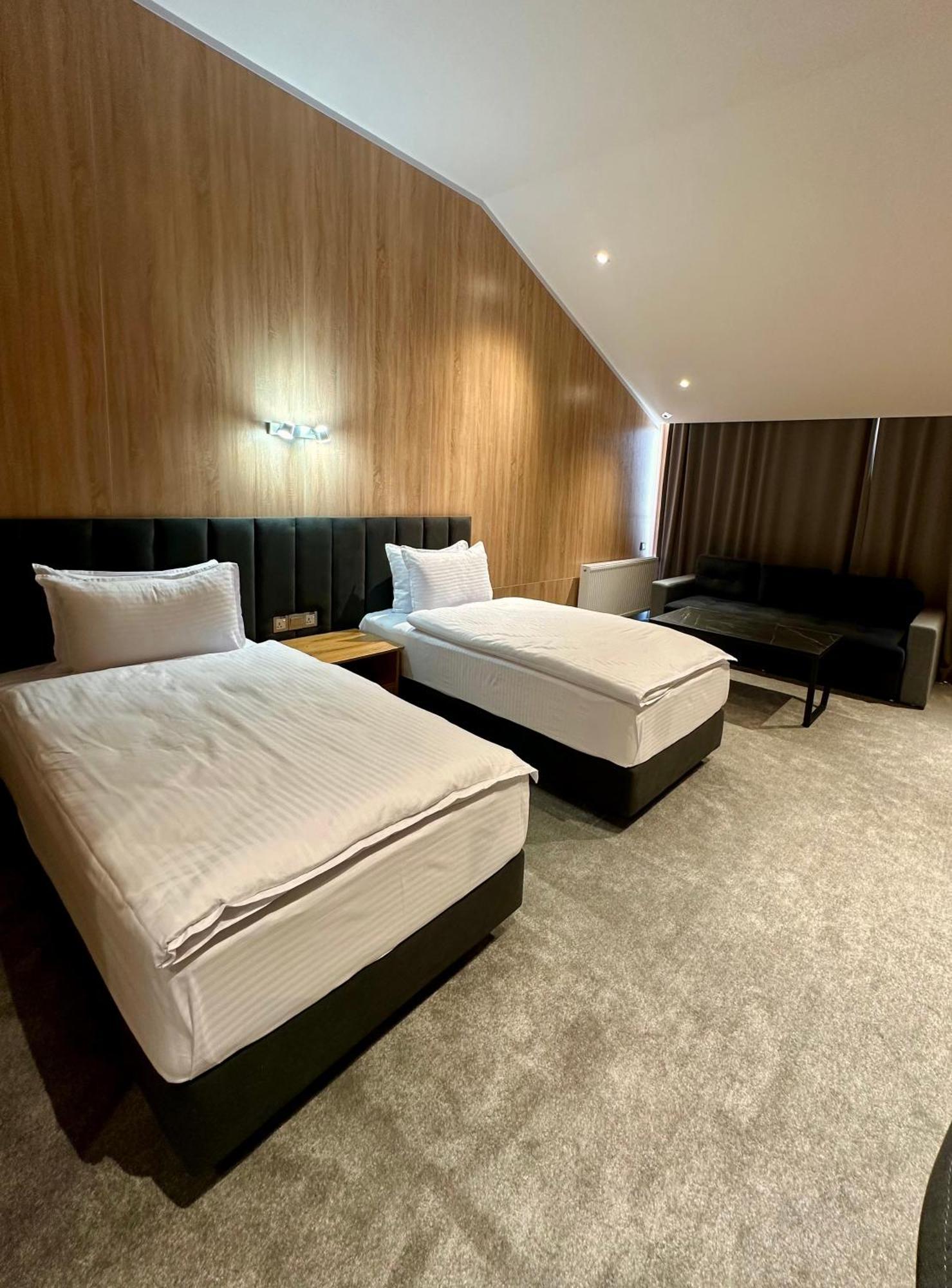 Wellfort Hotel サマルカンド エクステリア 写真