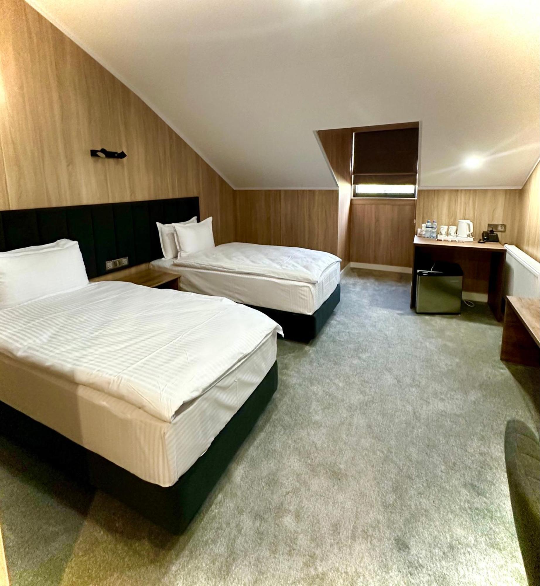 Wellfort Hotel サマルカンド エクステリア 写真